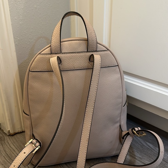 Baby Pink Micheal kors Backpack - Picture 2 of 3
